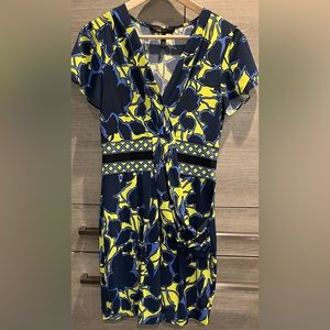 BCBG Maxazria dress short sleeve